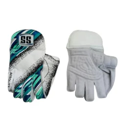 SS Aerolite Wicket Keeper Gloves