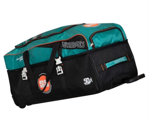 SS Master Players Wheelie Cricket Kit Bag